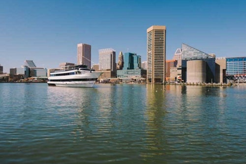 Crucero turístico por el puerto de Baltimore