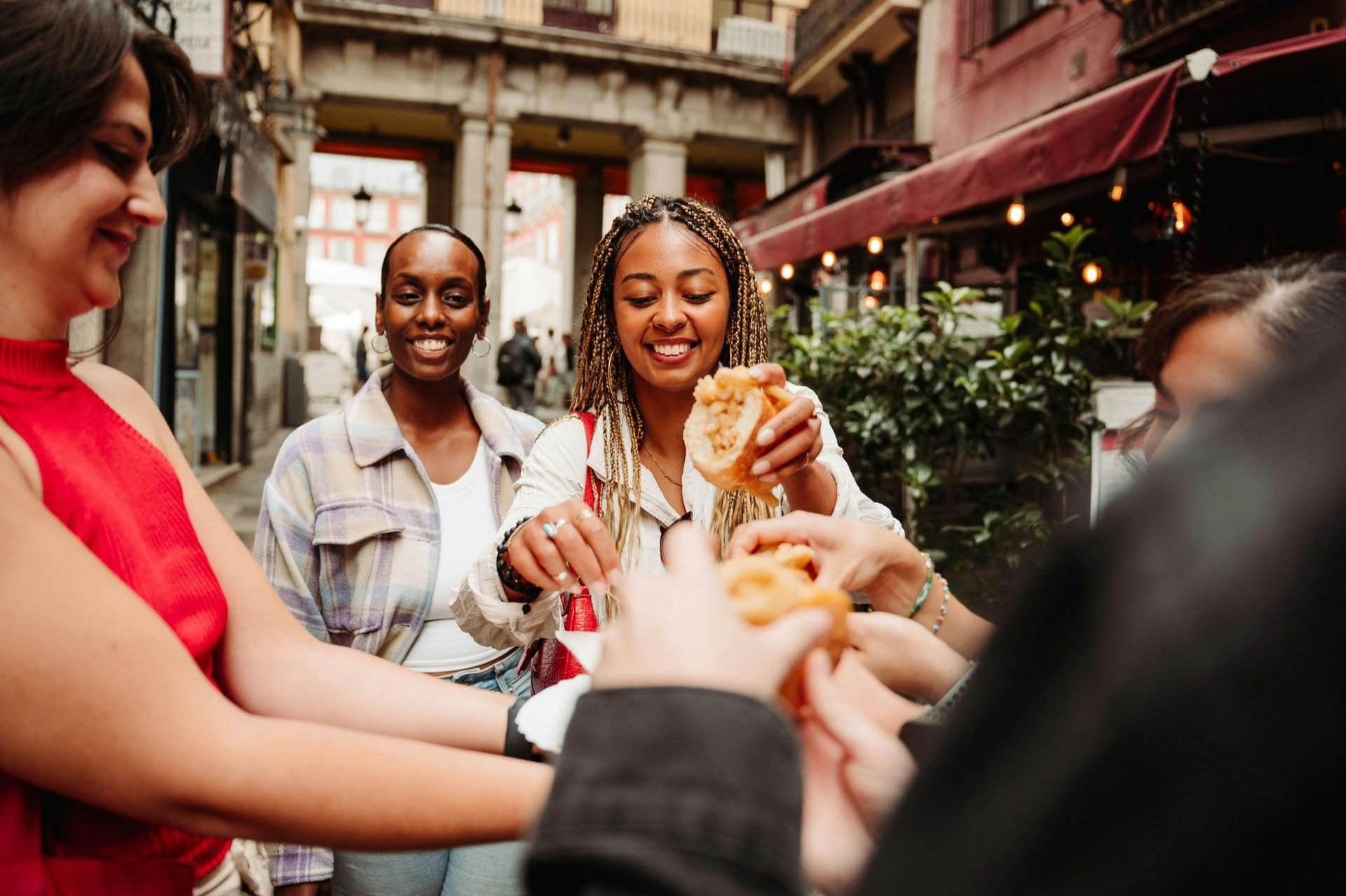 Madrid: Guided Spanish Cuisine Tour - Photo 8