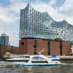 Hamburg: 2-Hour Harbor Cruise 5
