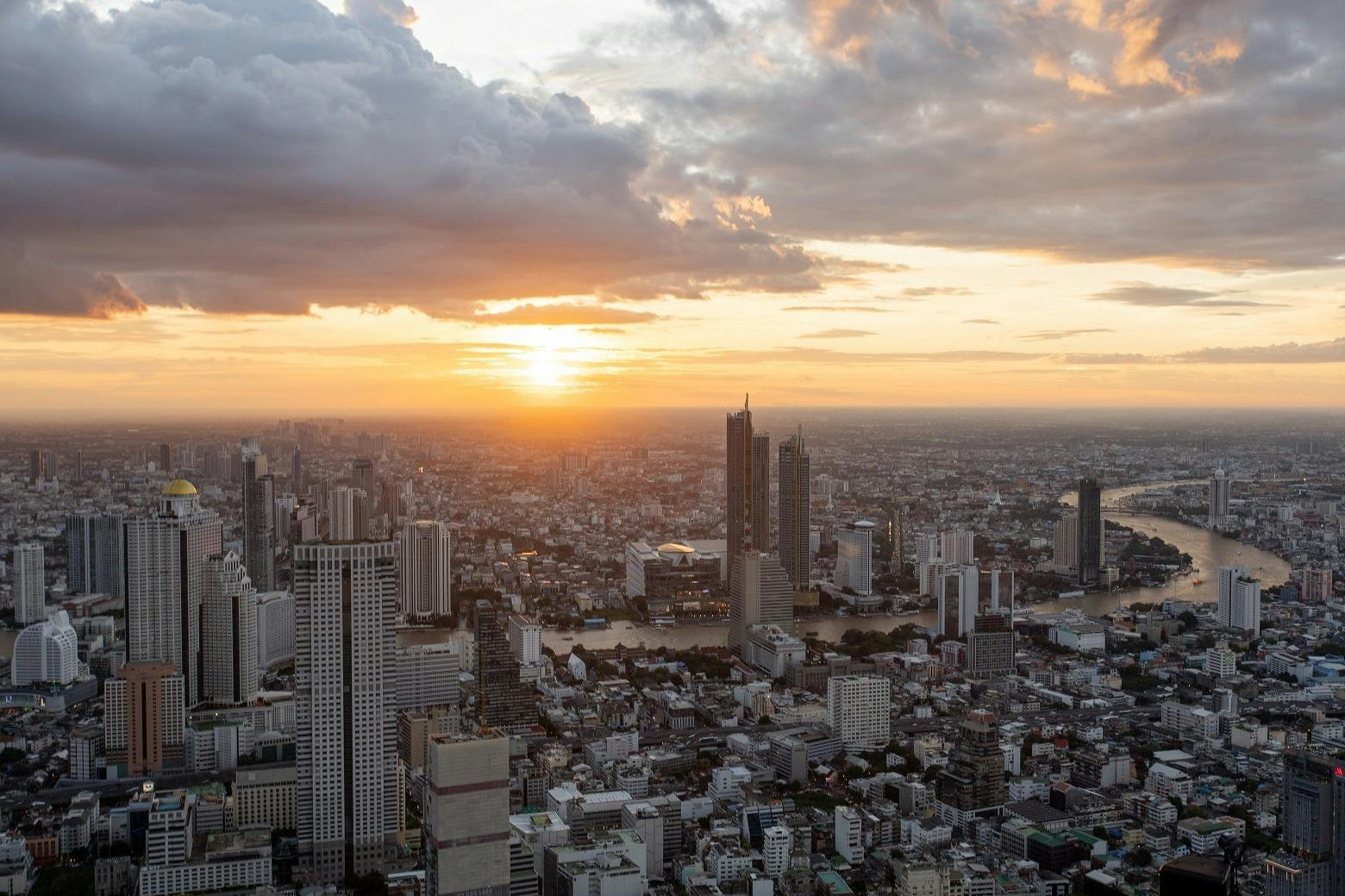 Pont d'observation Mahanakhon Skywalk : Billet d'entrée pour le coucher du soleil — 8