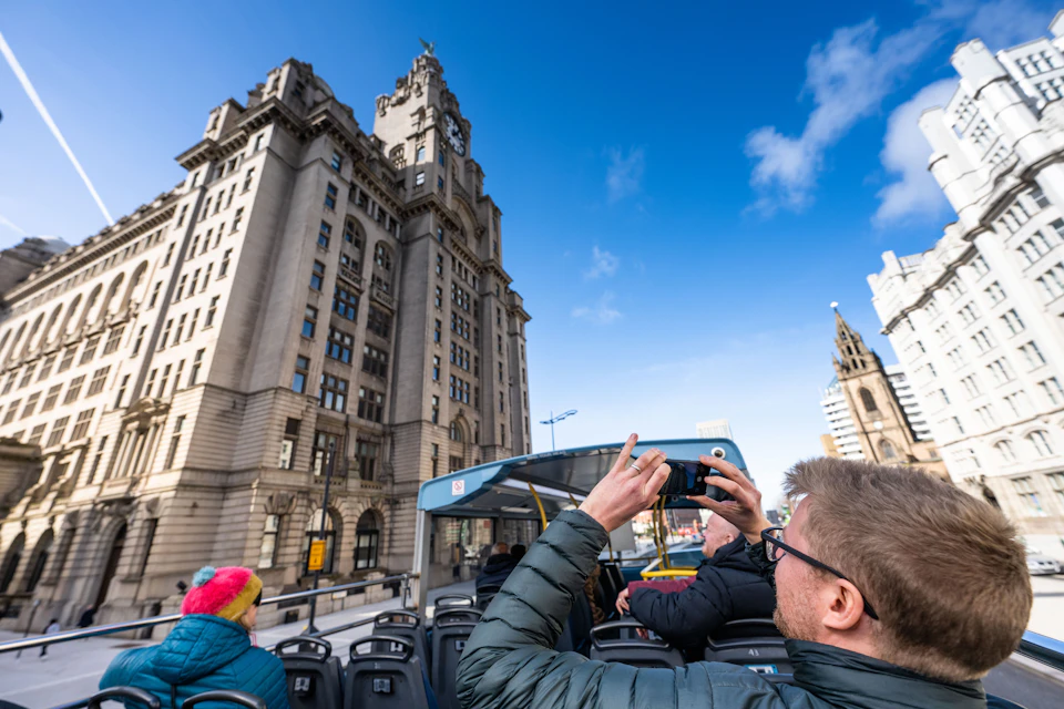 Sights along the way on the hop on hop off bus