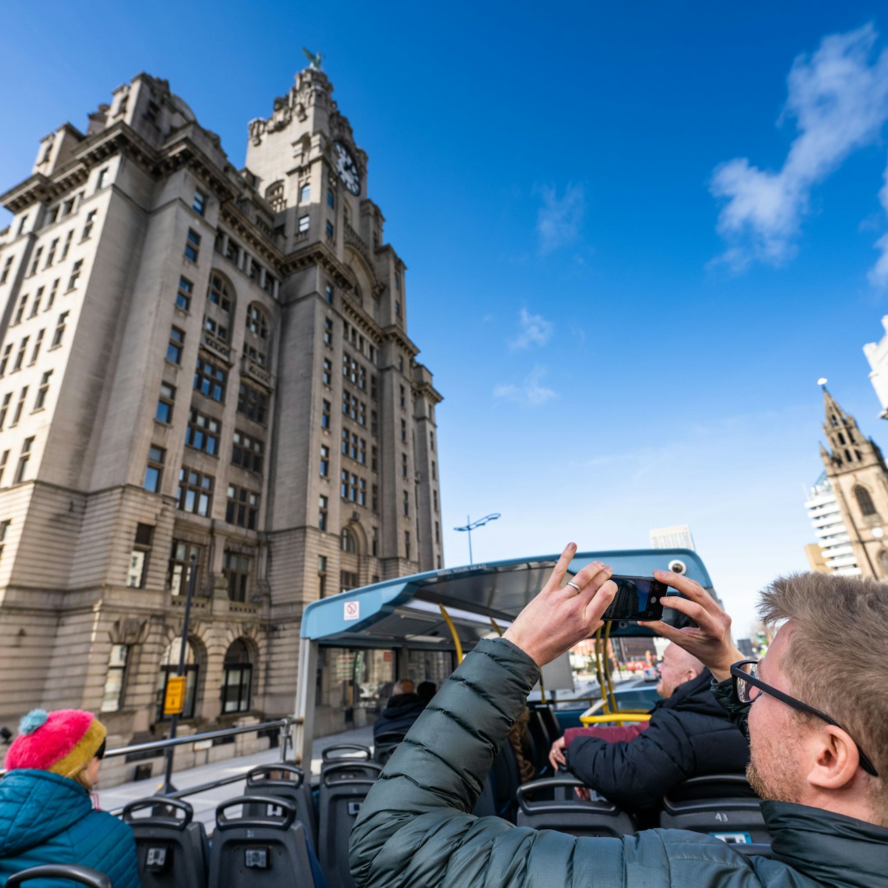 Crucero por el río de Liverpool y recorrido en autobús turístico - Alojamientos en Liverpool