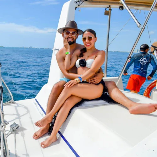 Isla Mujeres: Passeio de catamarã com mergulho com snorkel e clube de praia saindo de Cancún - Photo 10