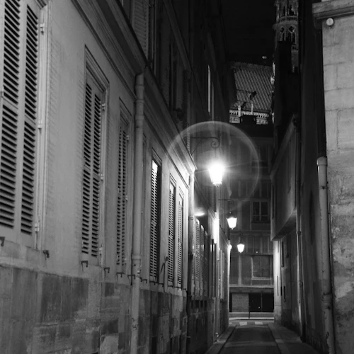 Coração sombrio de Paris: Passeio noturno a pé por fantasmas e mistérios - Photo 6