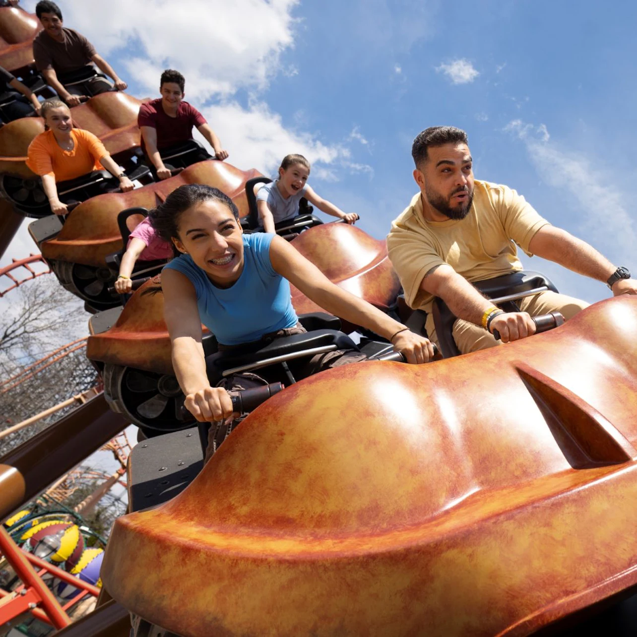 Six Flags New England: One Day Ticket in Agawam β Tiqets