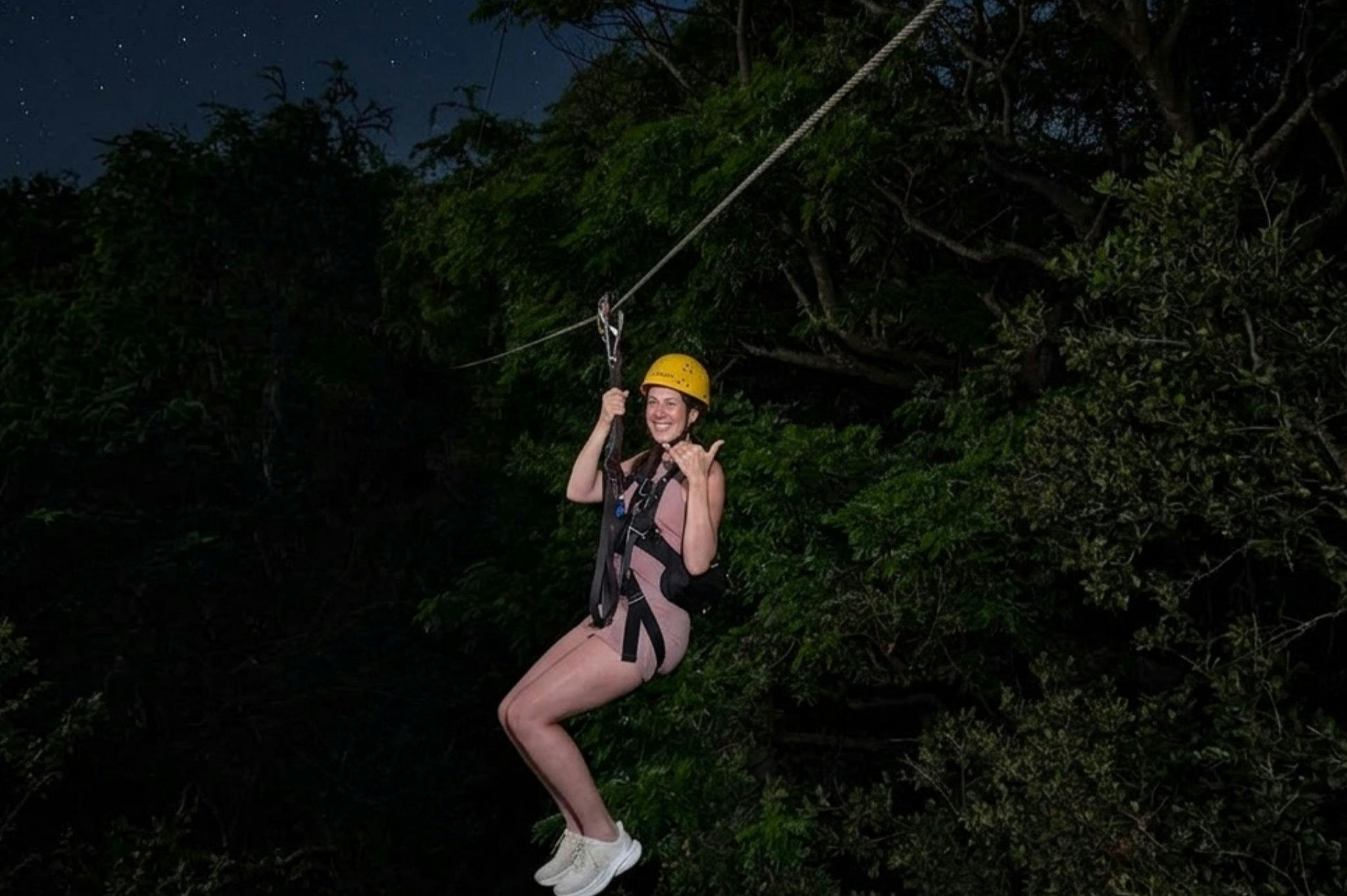 Coral Crater Adventure Park: Zipline-Erlebnis bei Nacht — 4