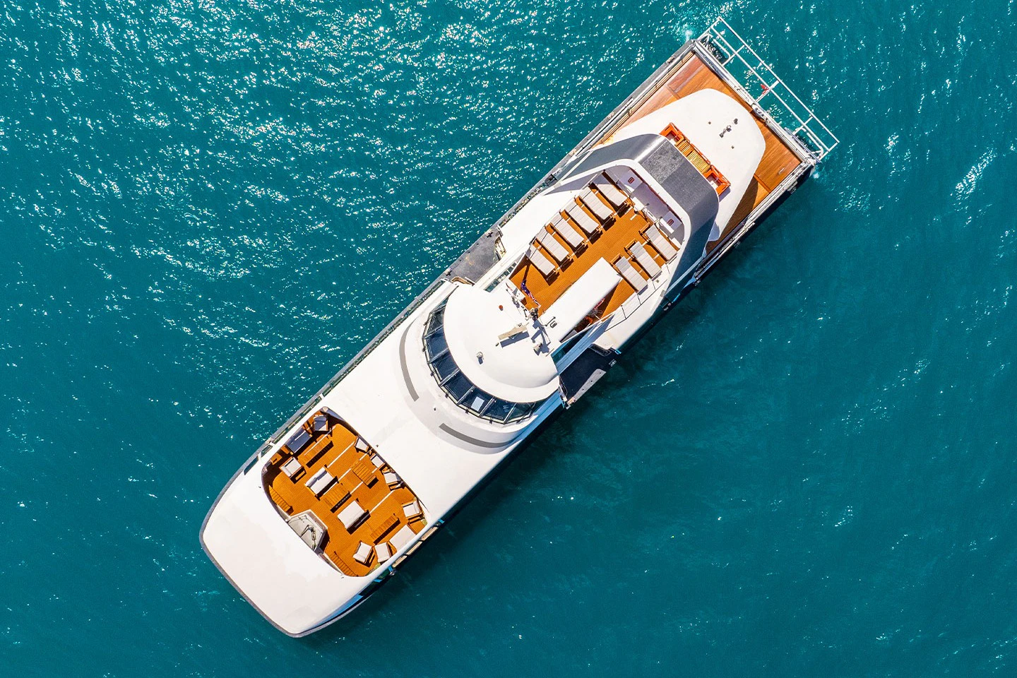 Whitehaven Beach: Super Flyer Boat Tour from Airlie Beach + Snorkeling