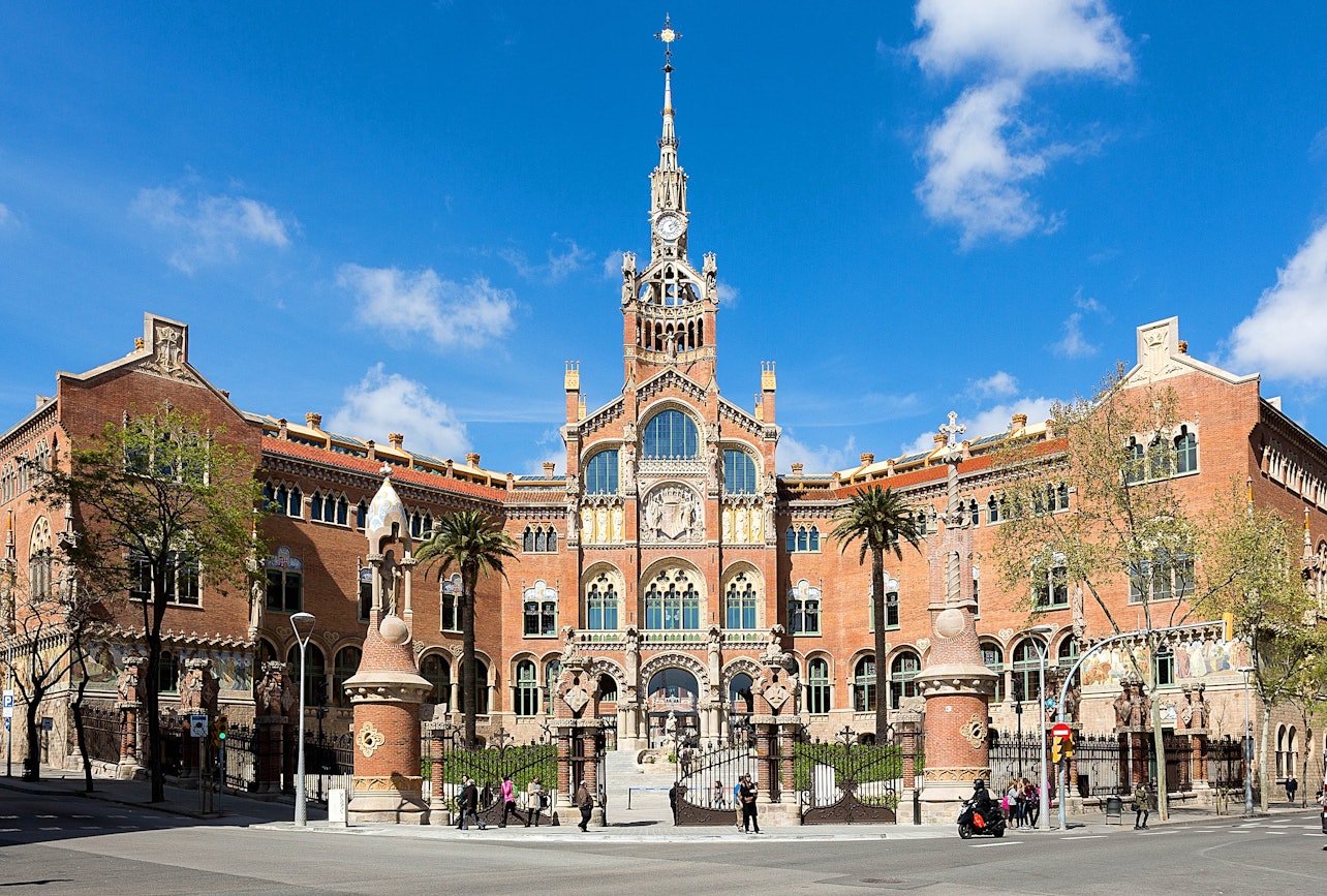Sito liberty di Sant Pau: Salta la fila | Ospedale di Sant Pau - Alloggi in Barcellona