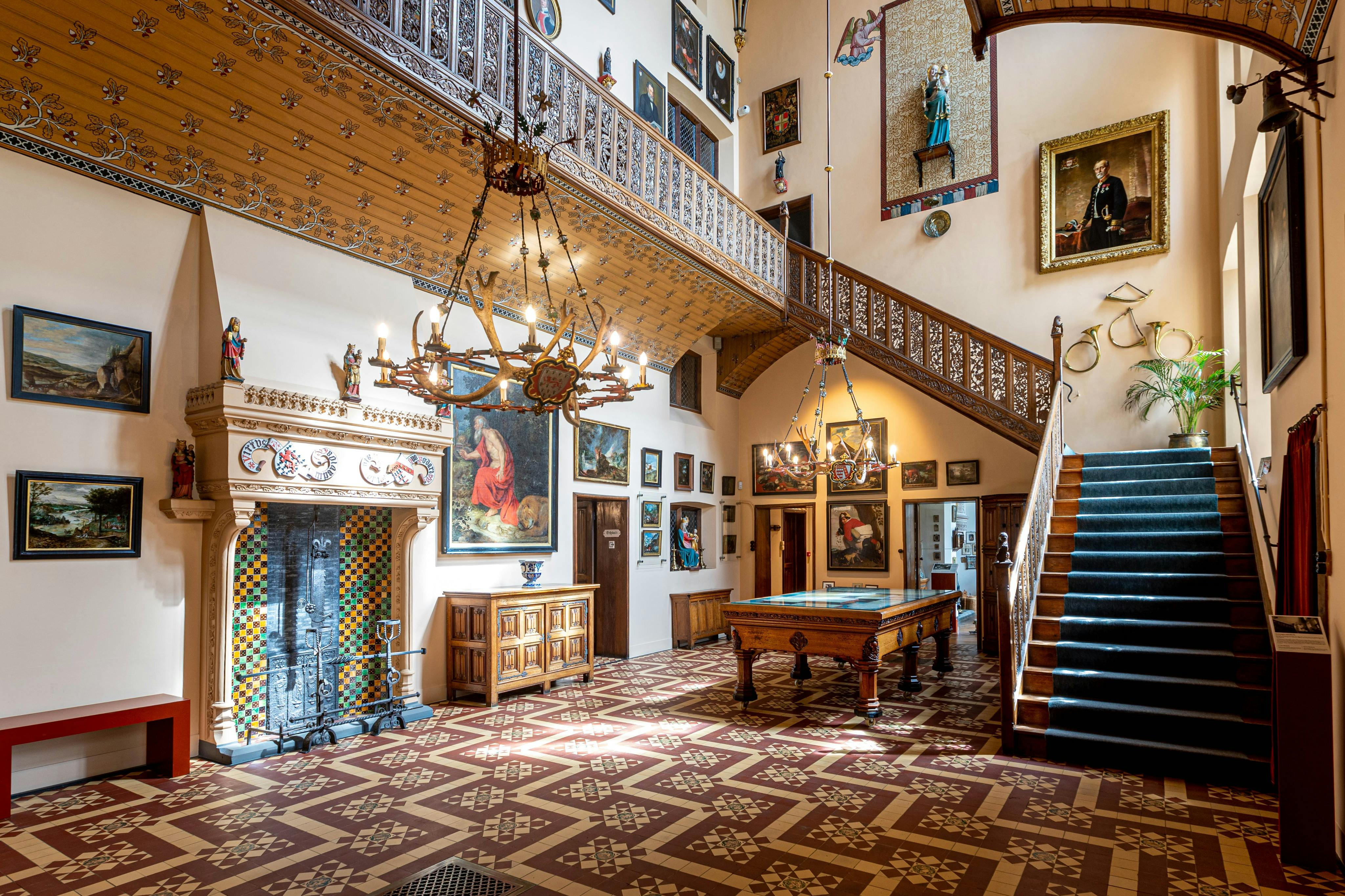 The hall of the castle.