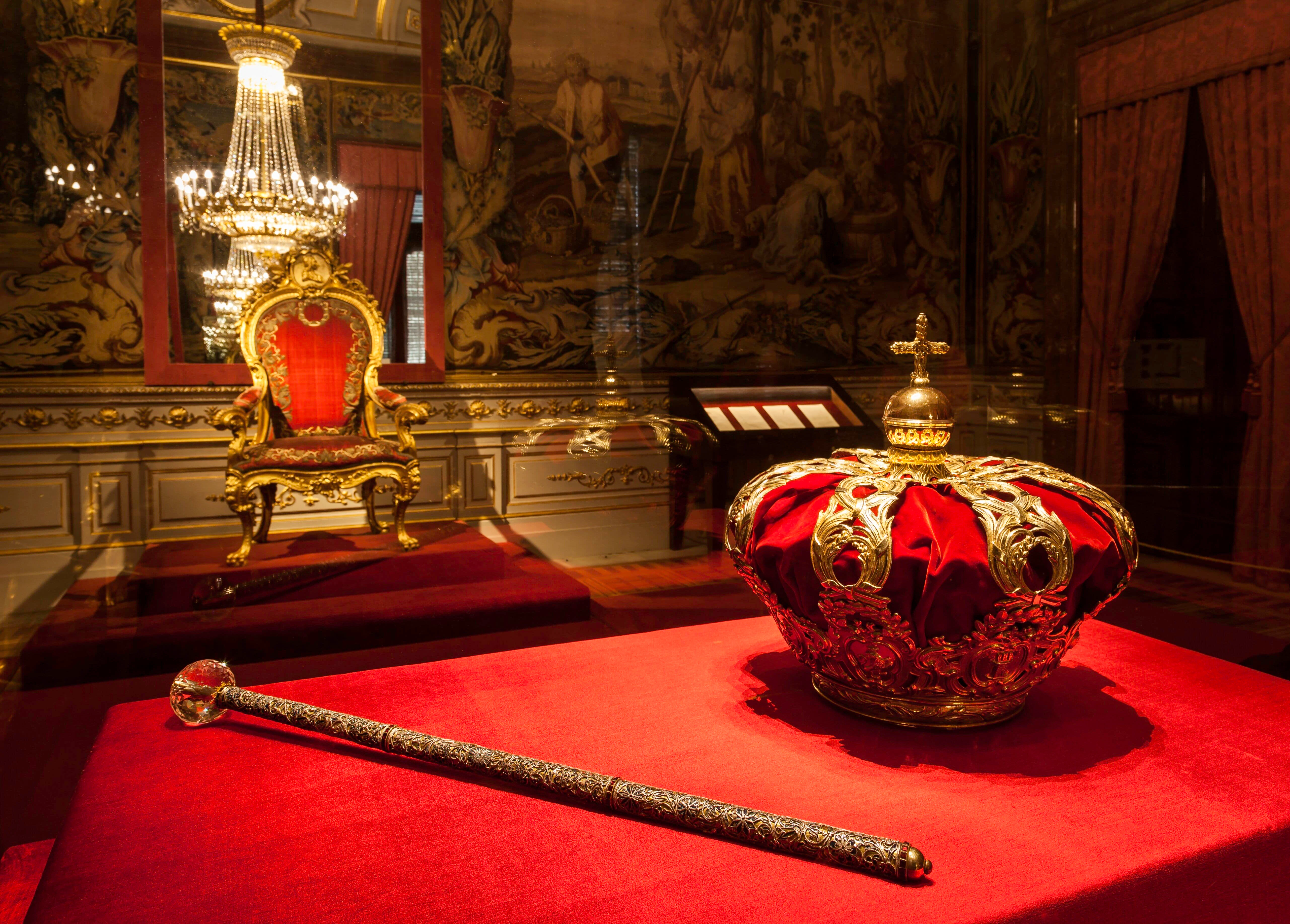Royal Palace of Madrid: Fast Track Entry