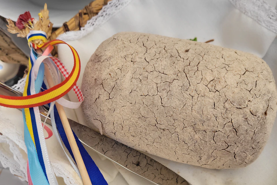 Details of kneaded gofio