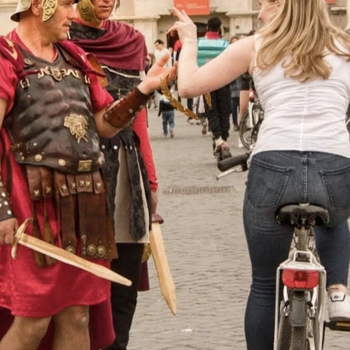 Roma: Alquiler de bicicletas eléctricas en Piazza Venezia