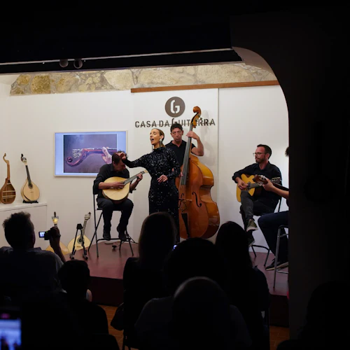 Porto: Fado Concert in Casa da Guitarra with Port Wine - Photo 2