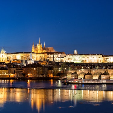 Prague Evening Eco-Cruise with a Glass of Prosecco