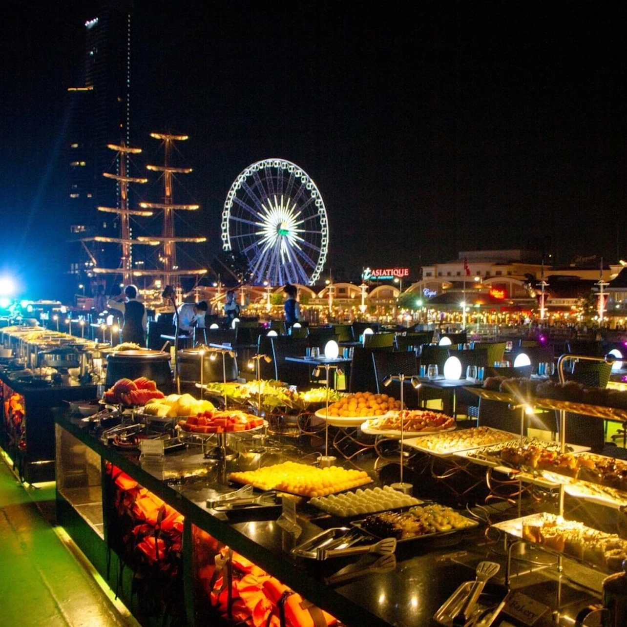 Bangkok: Royal Princess Cruise at Asiatique The Riverfront Pier in Bangkok β Tiqets