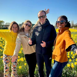 Lisse: Private Bicycle Tour of the Tulip Fields + Drinks 5