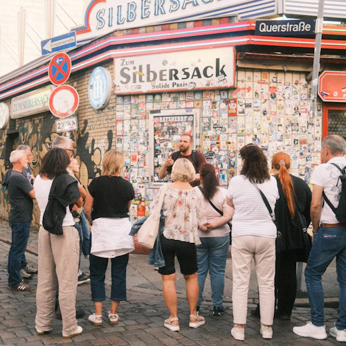 Hamburg: St. Pauli Kieztour + Reeperbahn Tour - Photo 3