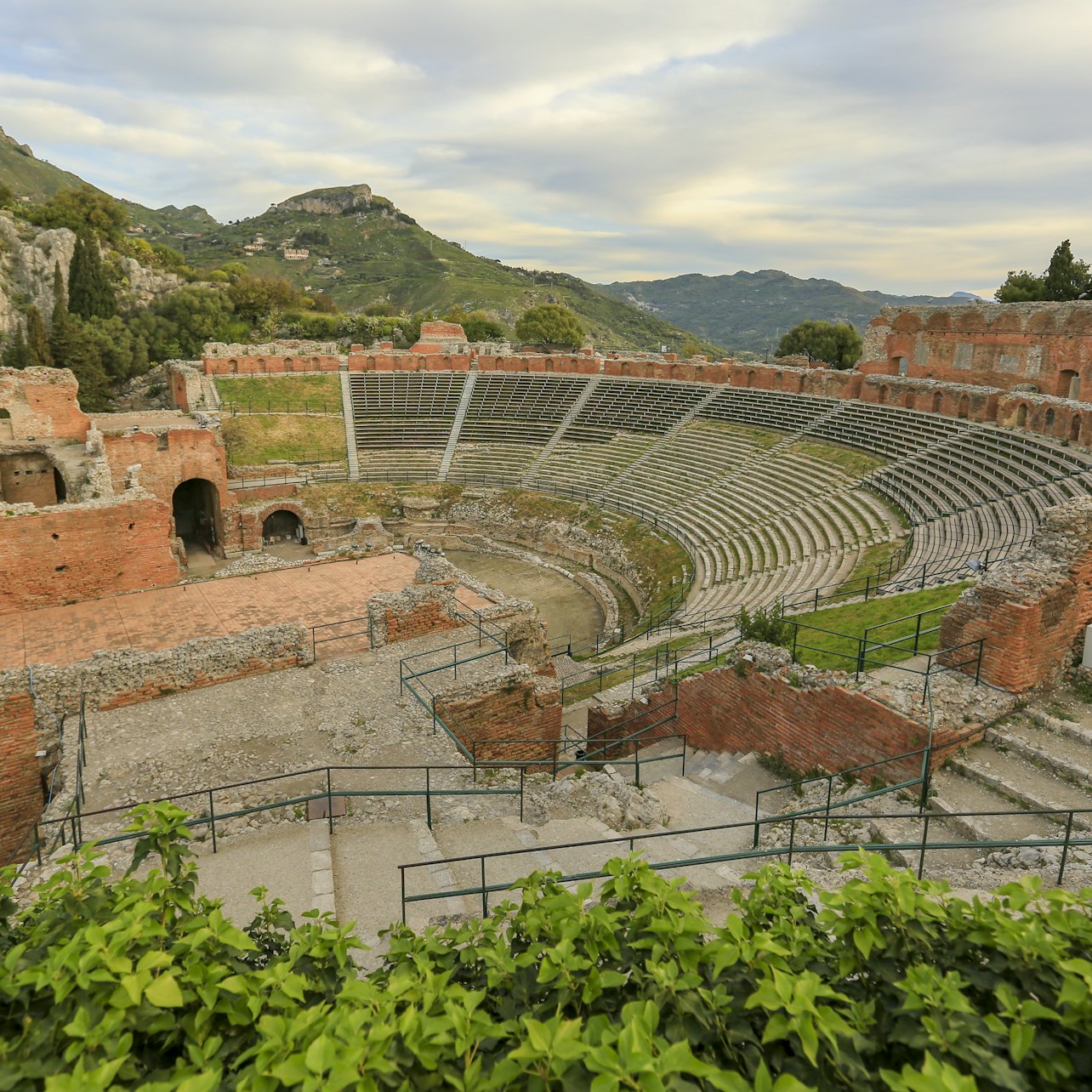 Teatro Antigo de Taormina - Acomodações em Taormina