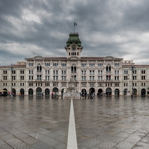 Trieste: City Tour Audio Guide App