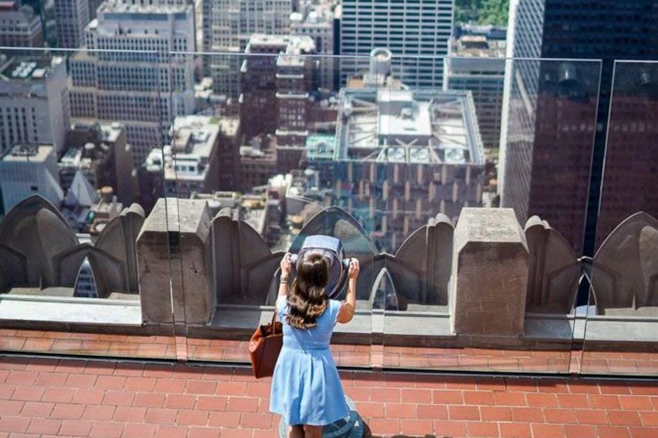 New York: 30+ Sights Guided Walking Tour + Top of the Rock Entry