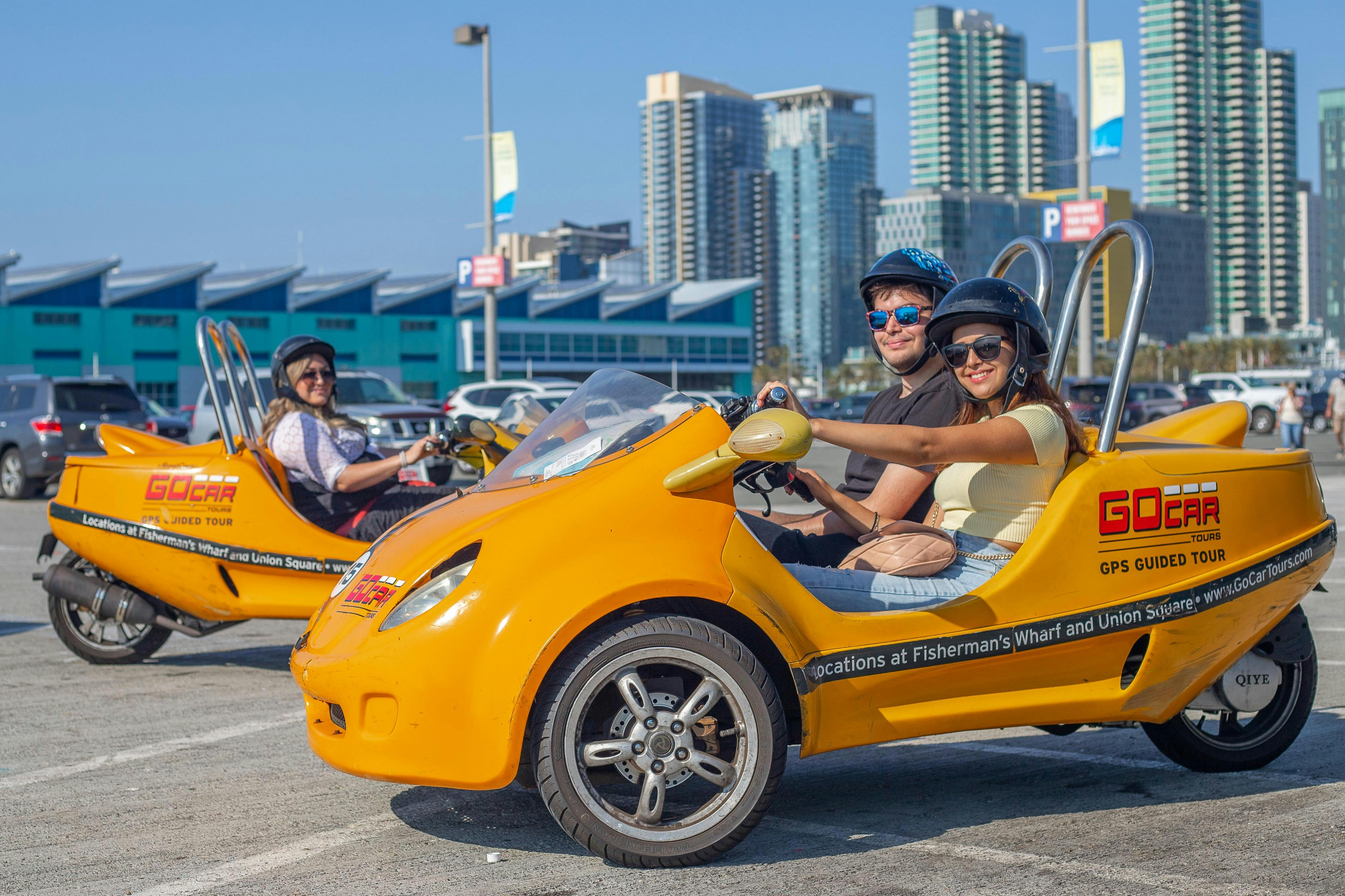 サンディエゴのダウンタウンをクルーズして、すべての観光スポットを訪れましょう。