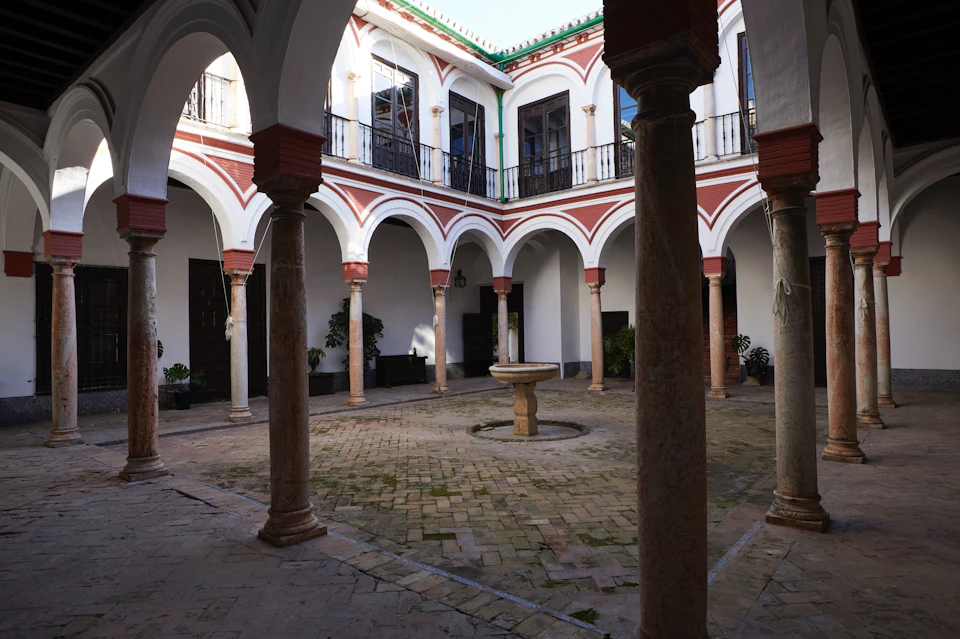 Courtyard of columns.