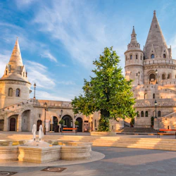 Walking Tour of Buda 2