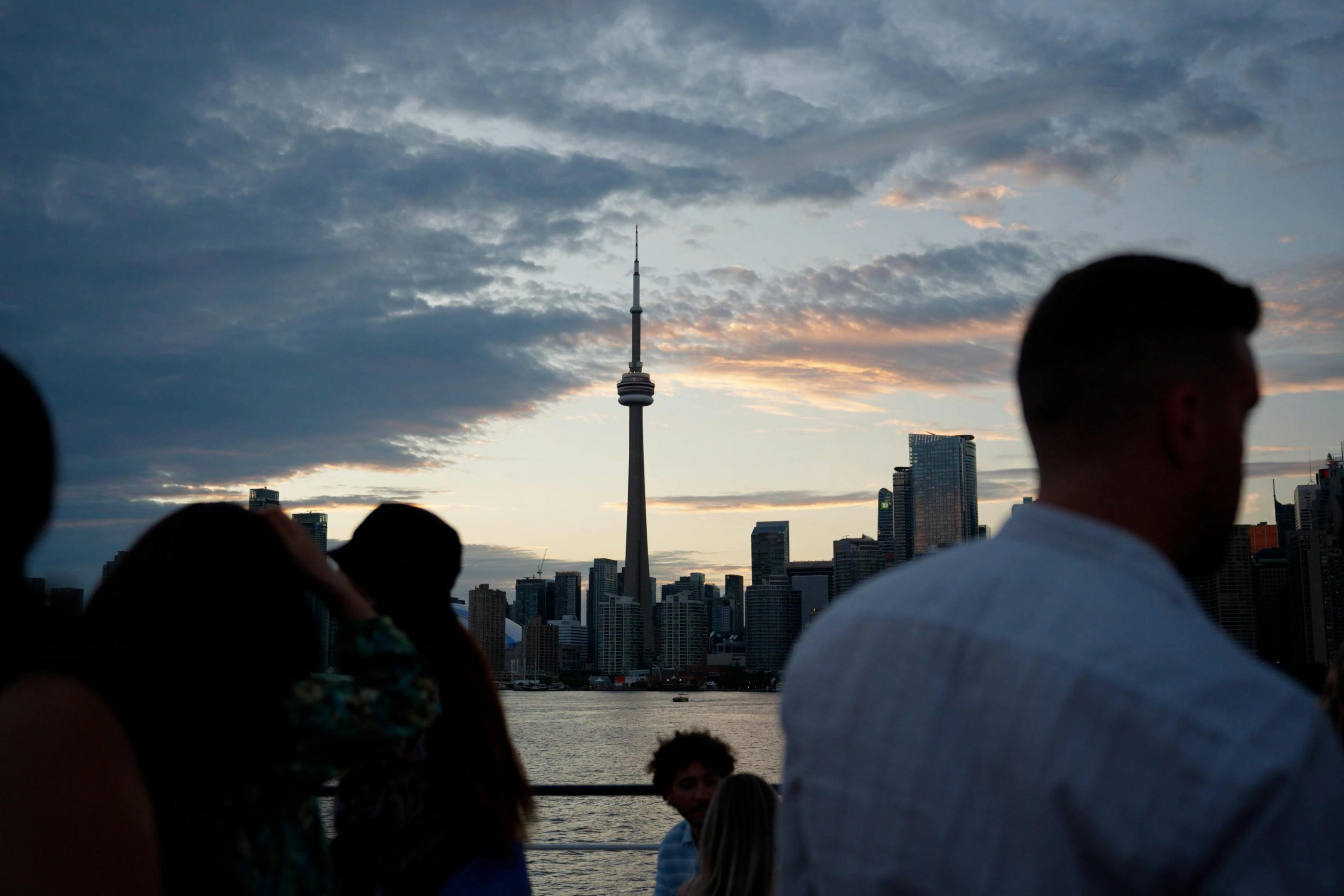 Toronto Harbour: Dinner Cruise 3