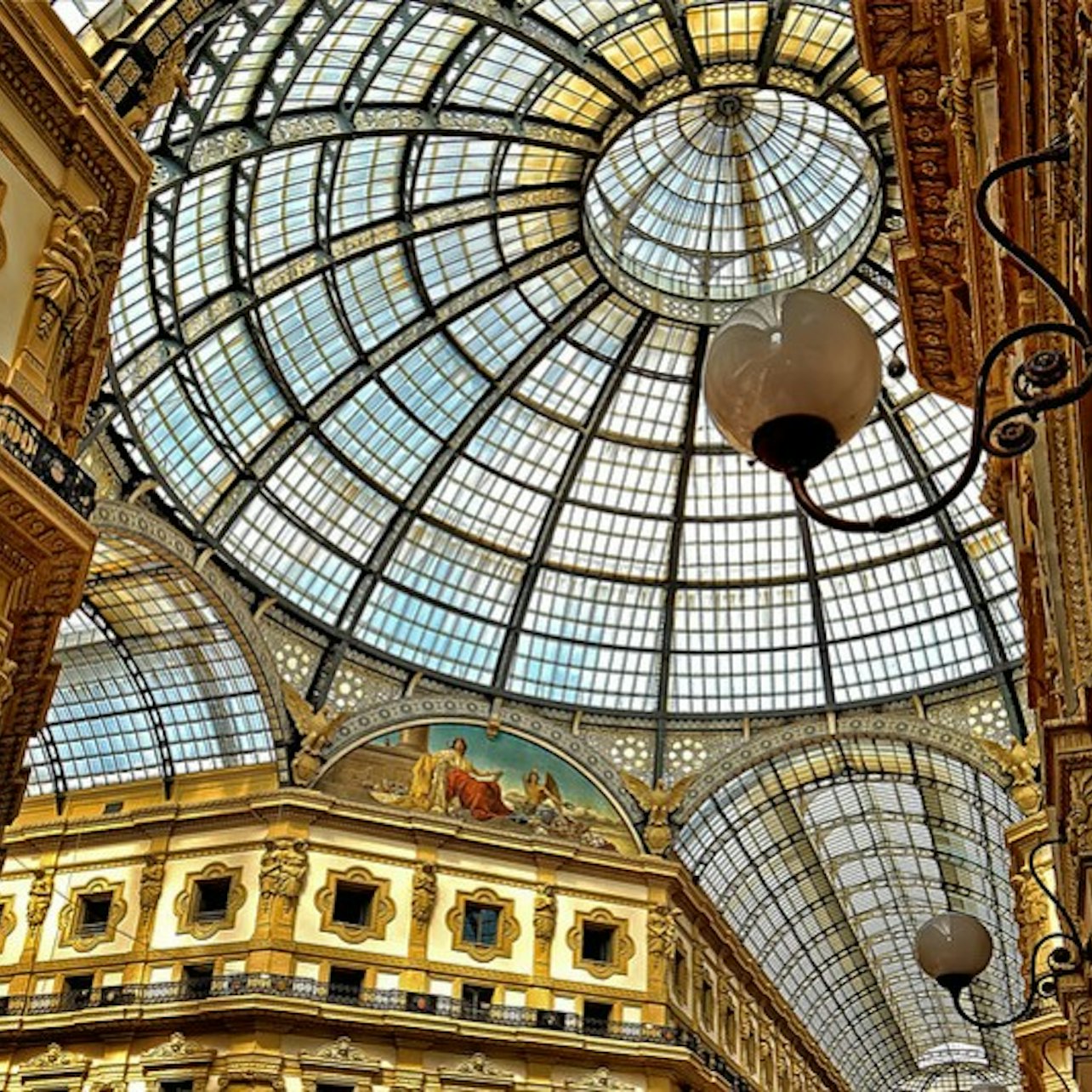 Milan: City Audio Guide App for Your Smartphone - Accommodations in Milan
