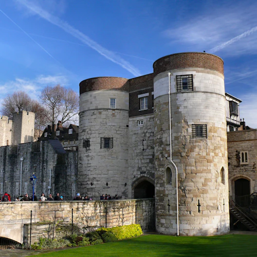 Tower of London & Crown Jewels Exhibition: Entry Ticket - Photo 7