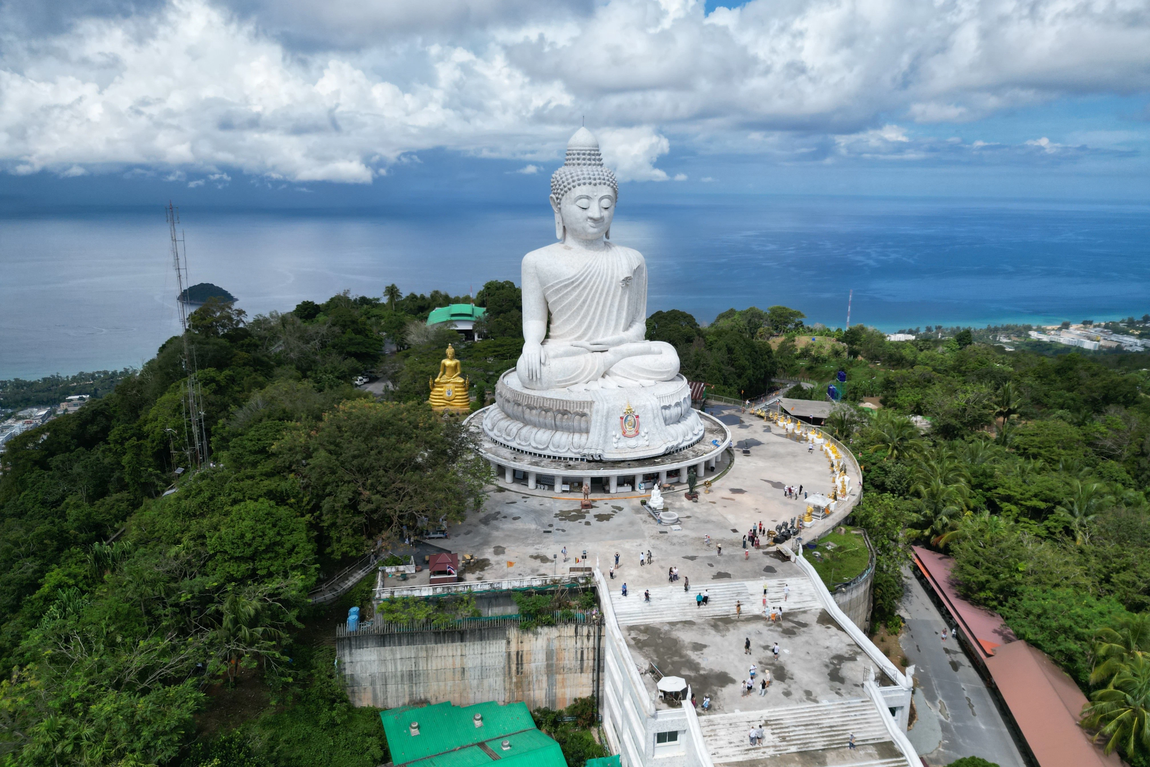 Chalong Temple & Big Buddha: Visit + ATV Adventure