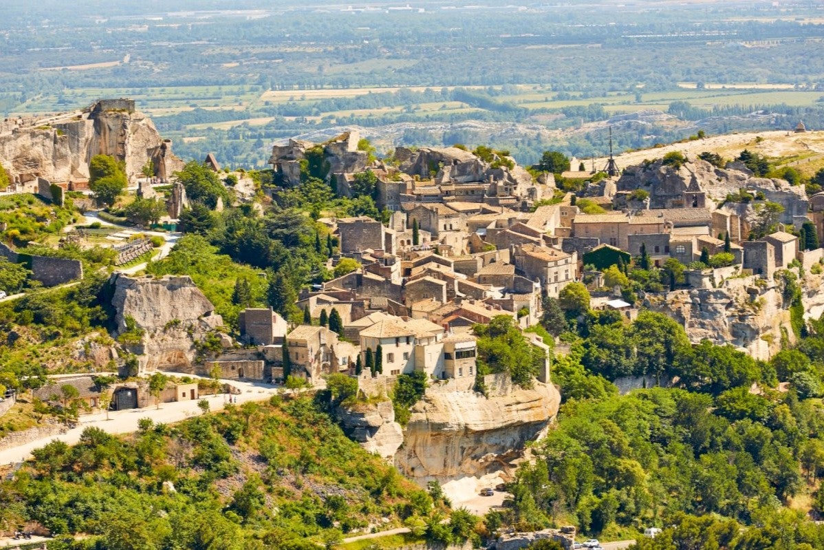 Arles, Saint Rémy & Les Baux: Guided Tour from Aix-en-Provence