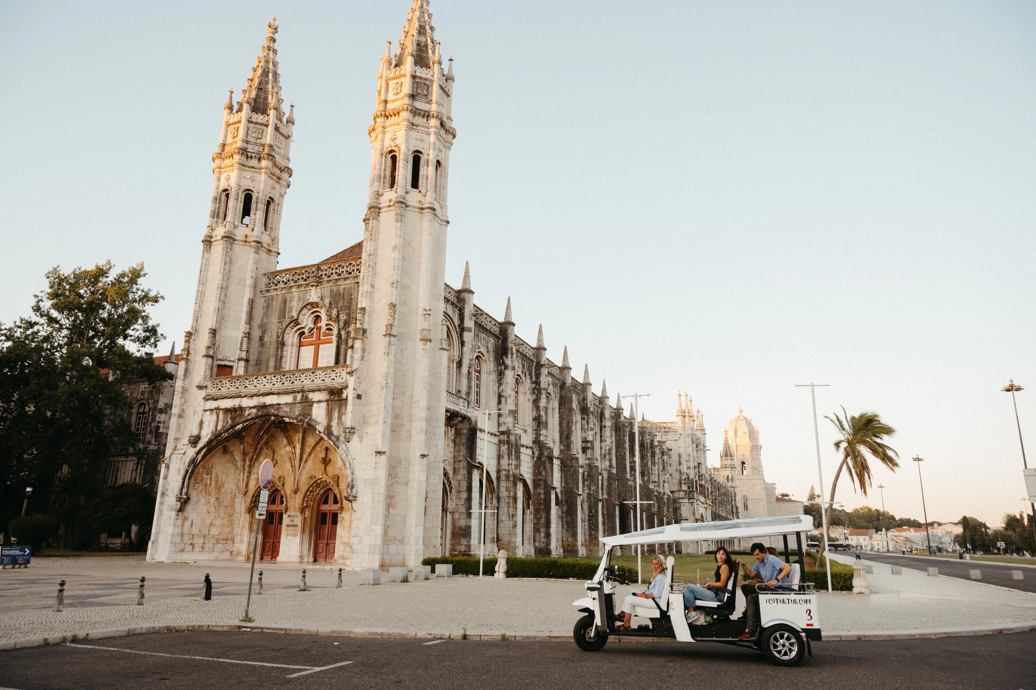 Lisbon: 3-hour Eco Tuk Tuk Tour