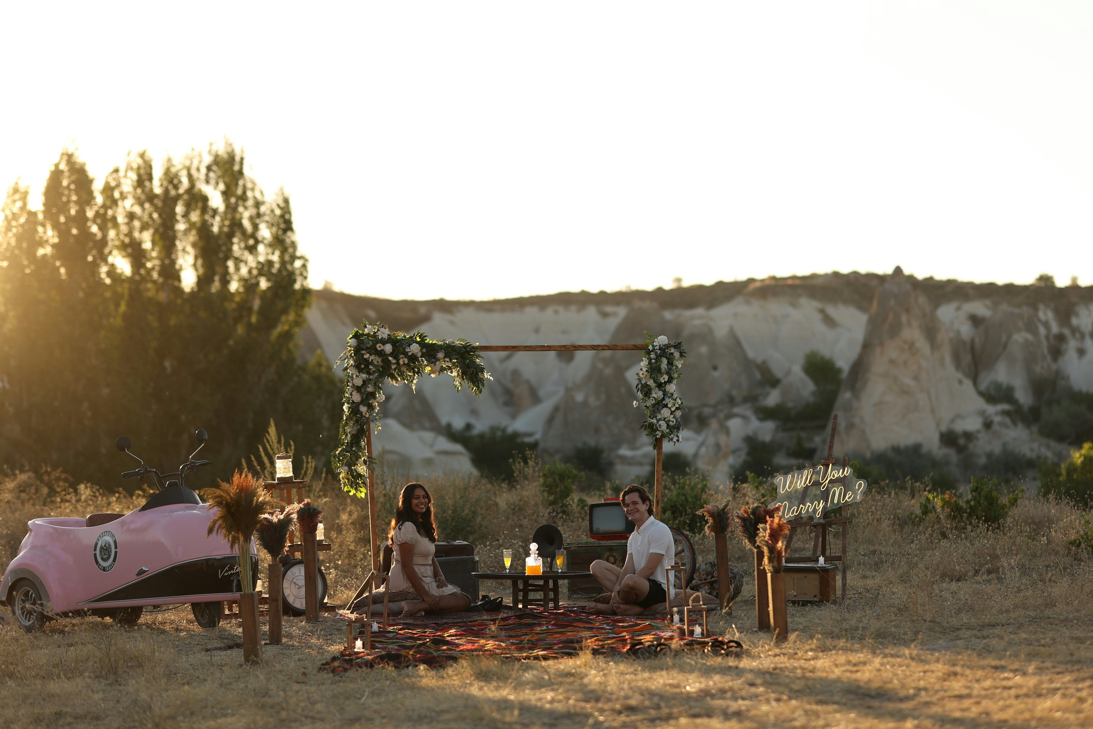 Love Valley: 'Marry Me' Proposal Tour