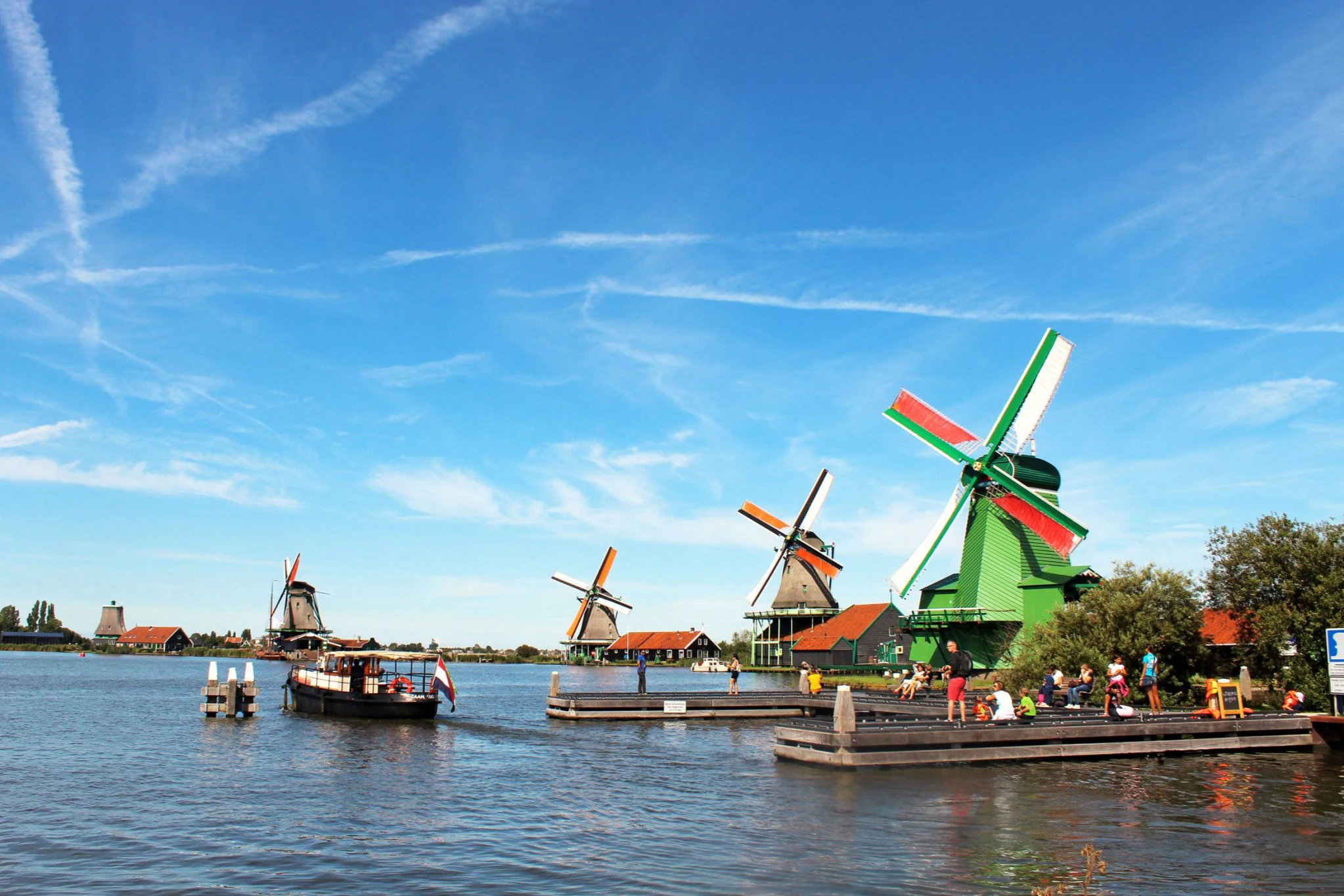 Zaanse Schans: Roundtrip from Amsterdam + Audio Guide