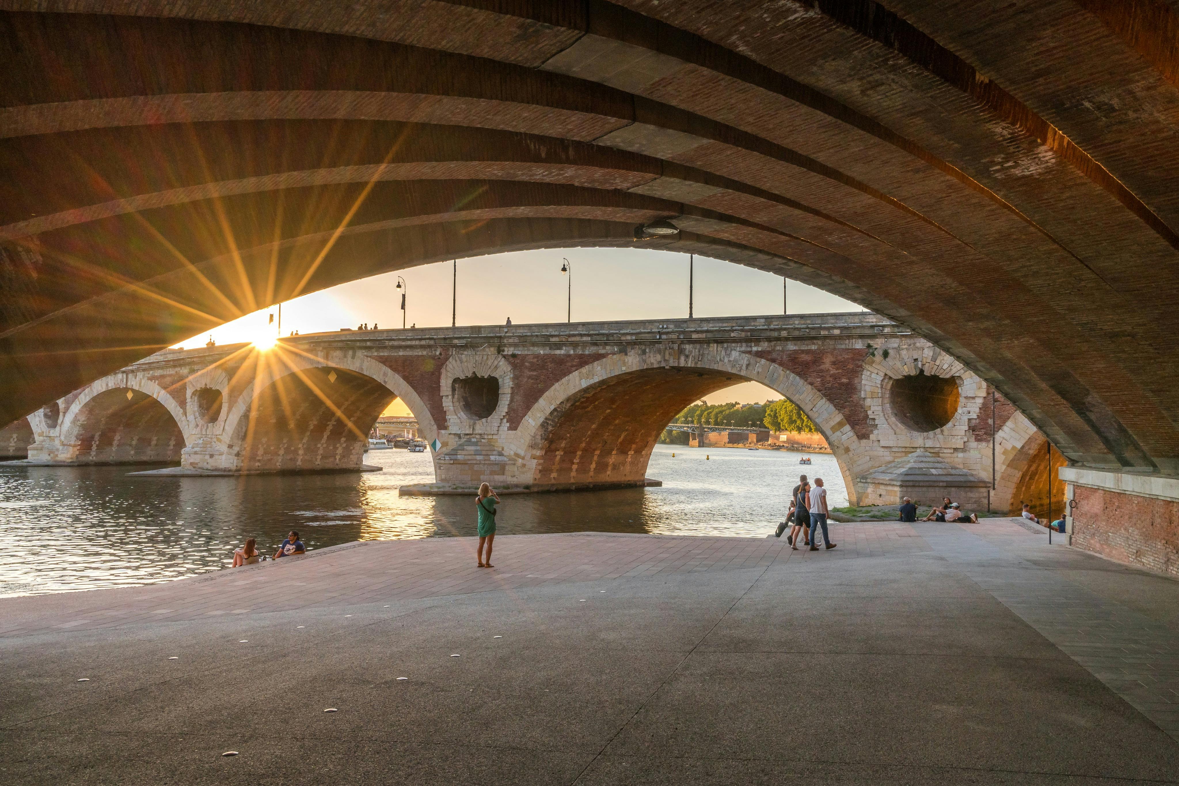 橋-ガロンヌ川岸