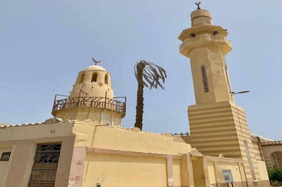 Mešita Al-Fran je nejstarší mešita v Rudém moři.