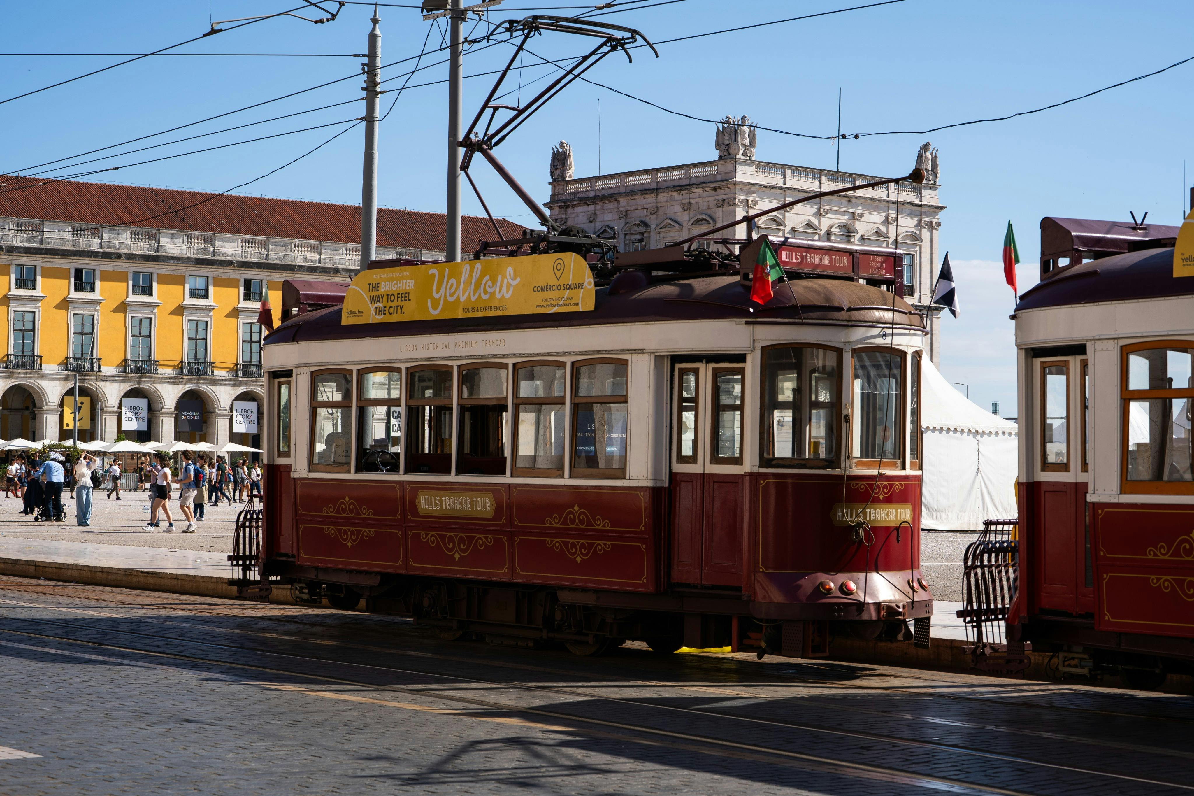 Lisbon: Royal & Legacy Tramcar Hop-on Hop-off Tour + Audio Guide