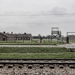 Auschwitz-Birkenau: Full Day Tour with Hotel Pickup + Lunch Box