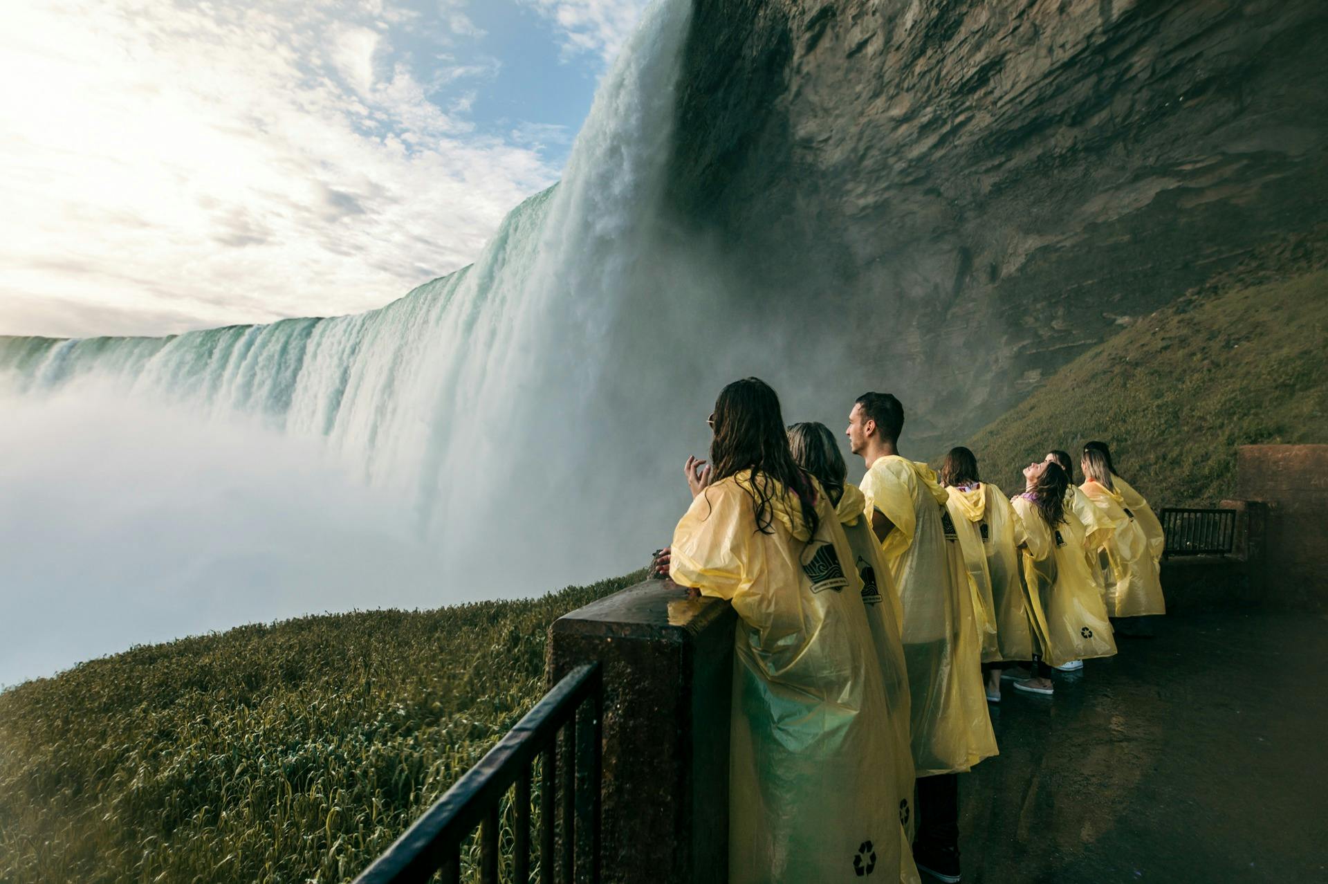 Niagara Falls Tour: Boat Ride & Journey Behind the Falls