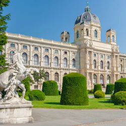 Kunsthistorisches Museum & Imperial Treasury: Skip The Line