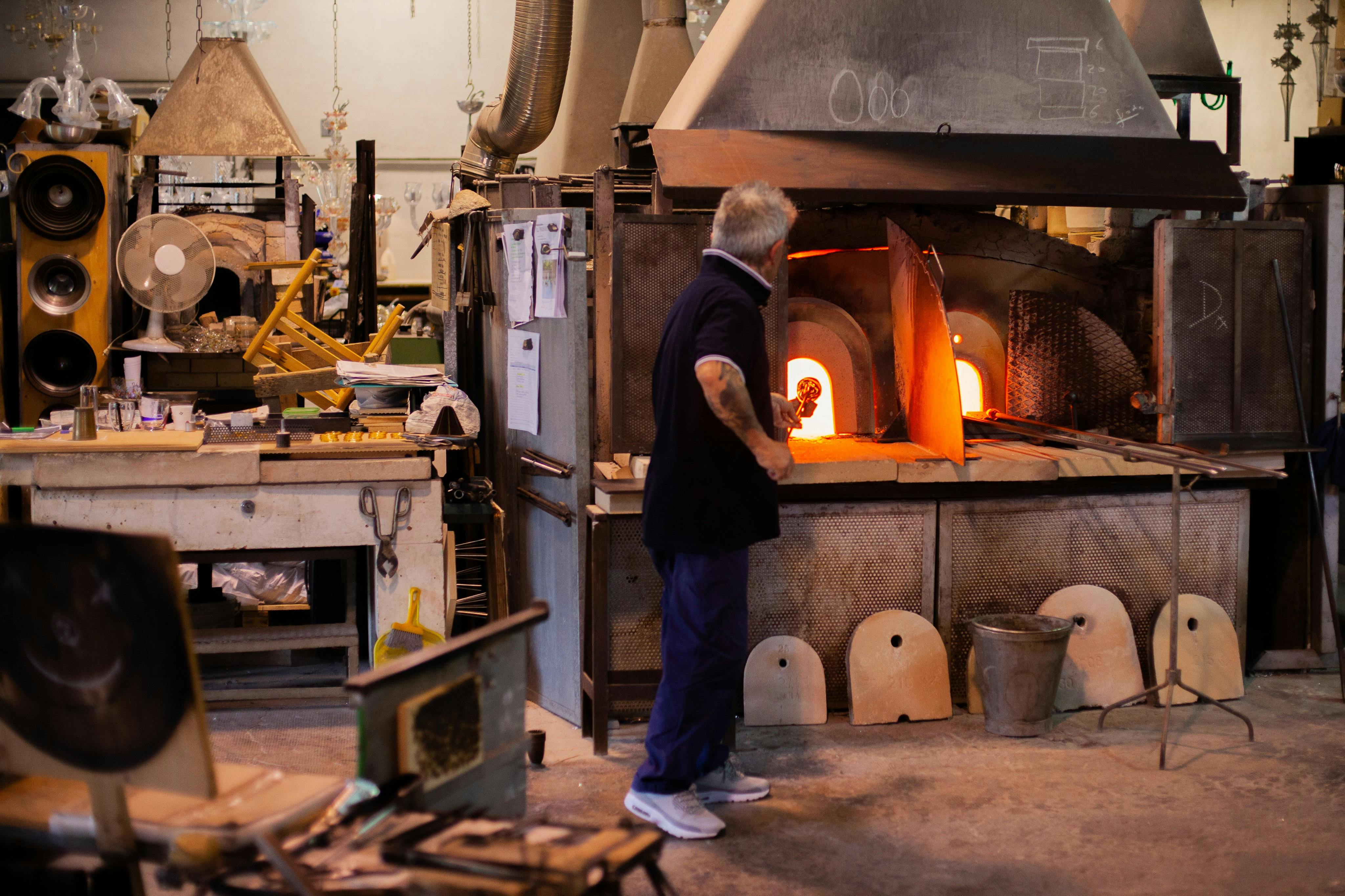 Murano & Burano: Private Boat Tour + Glass-Blowing & Lace-Making Demo 3
