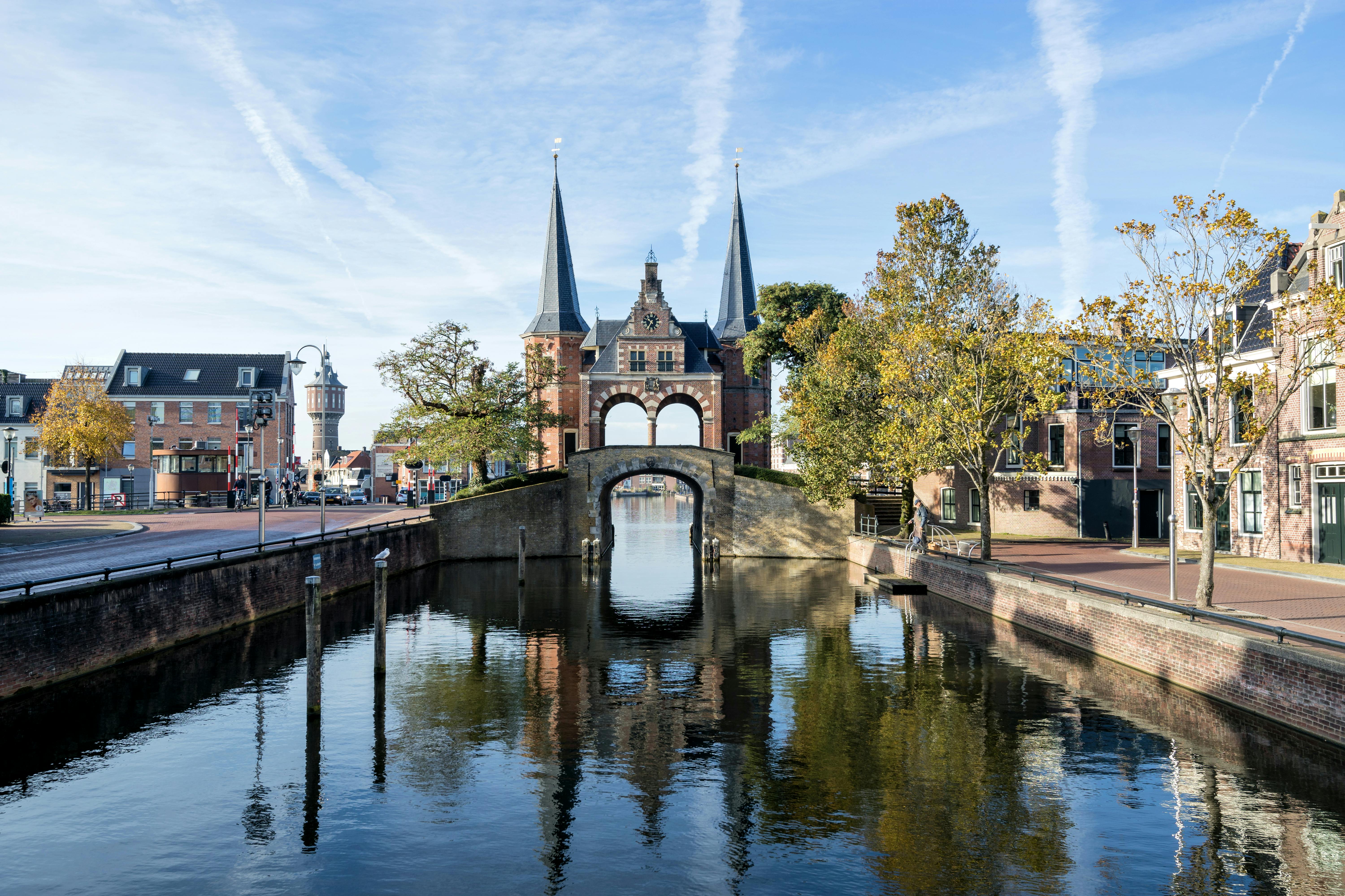 Sneek Canal Tour and Coffee with the Miller