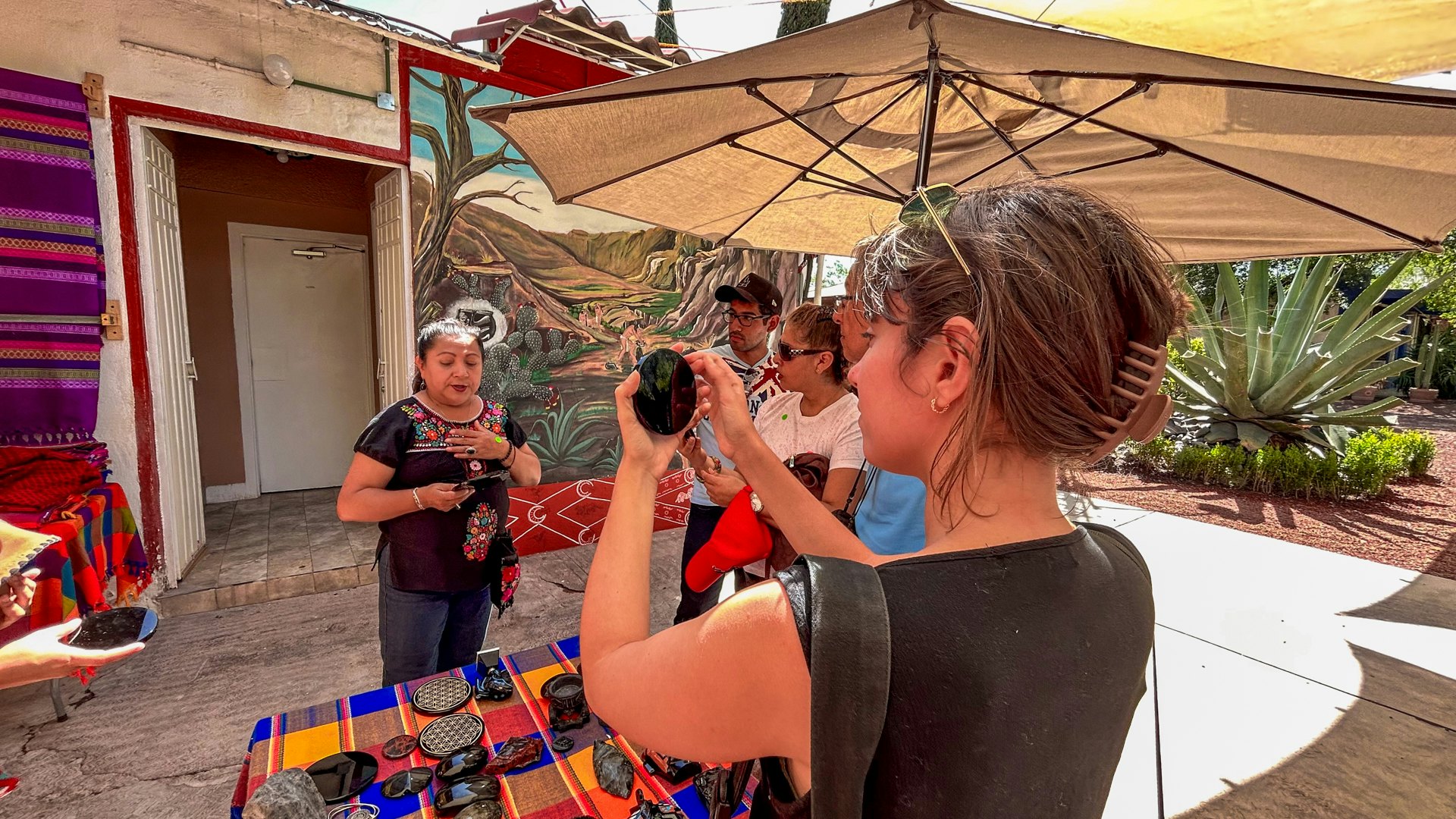 Teotihuacán Roundtrip + Museo Frida Kahlo: Entry Ticket + Guided Tour