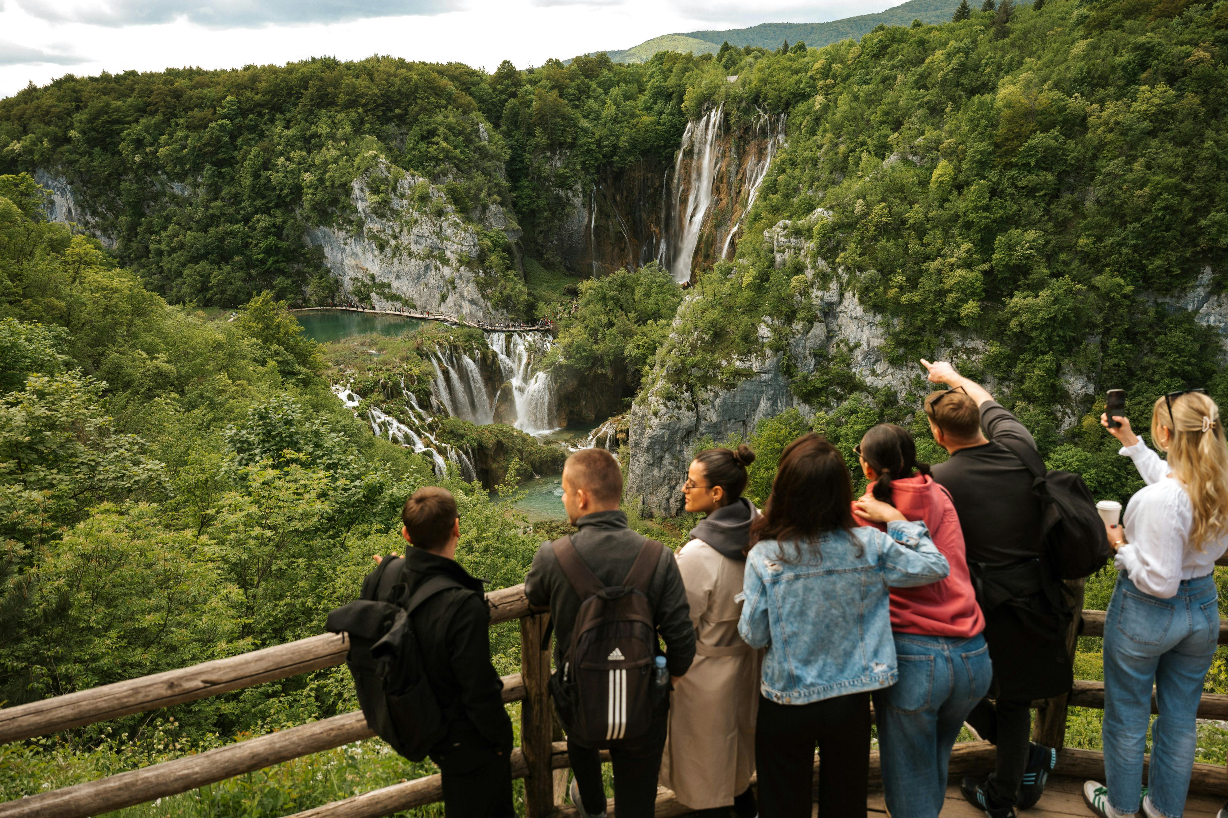 Lagos Plitvice: excursão a partir de Zagreb - Photo 3