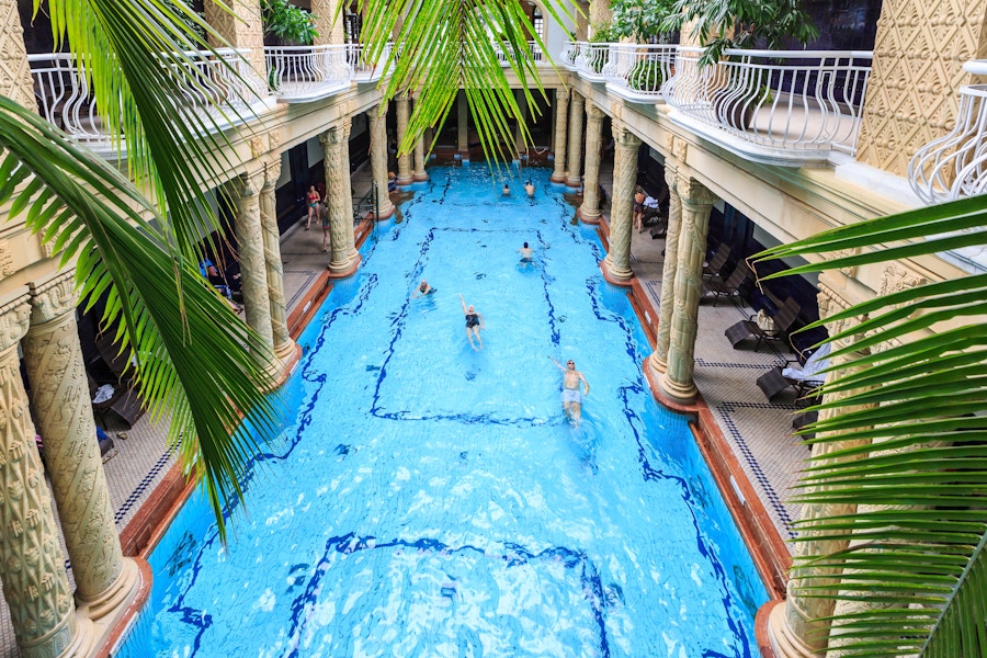 Spa Gellért: fure a fila + massagem + cabine privada
