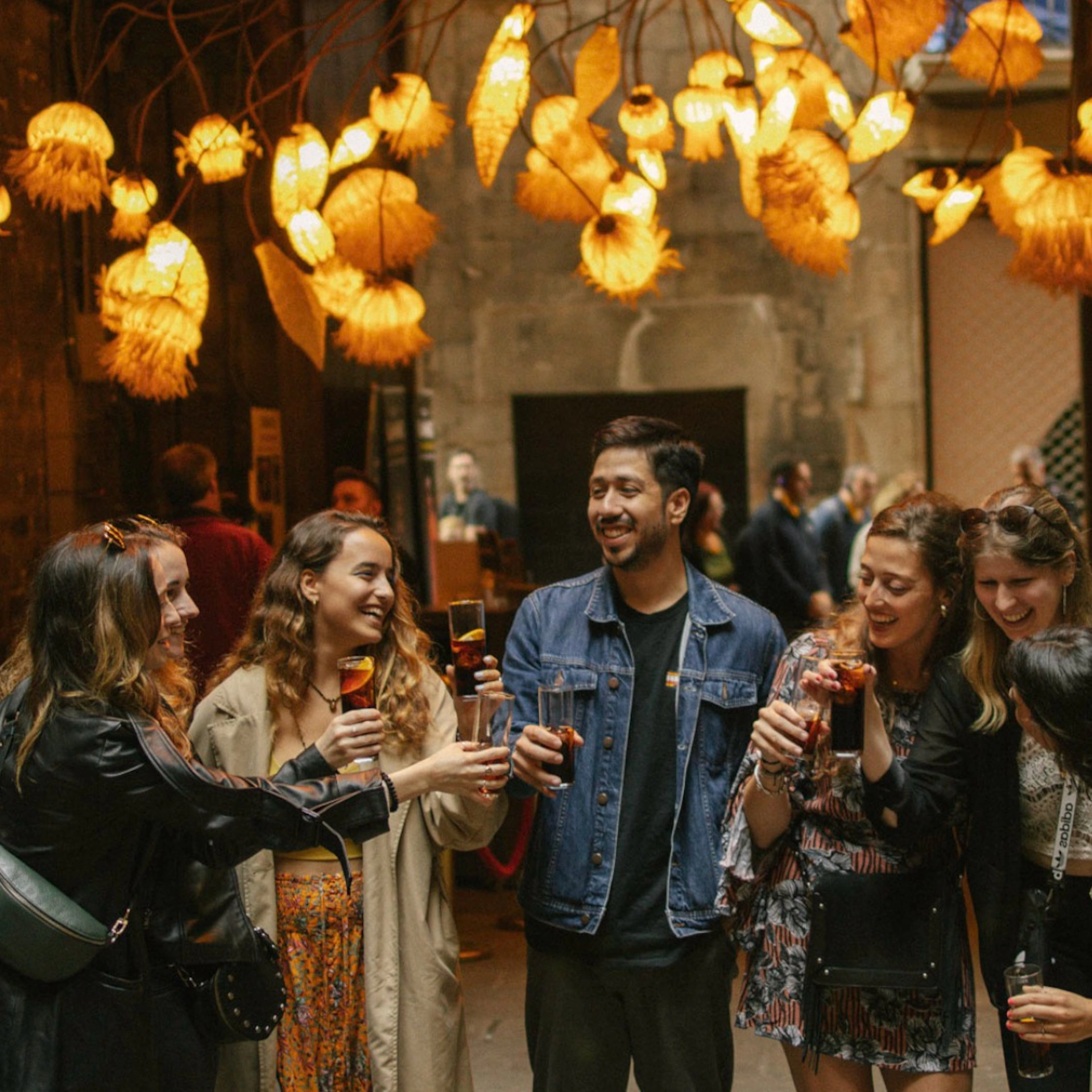 Barcelona: beguda guiada i visita històrica