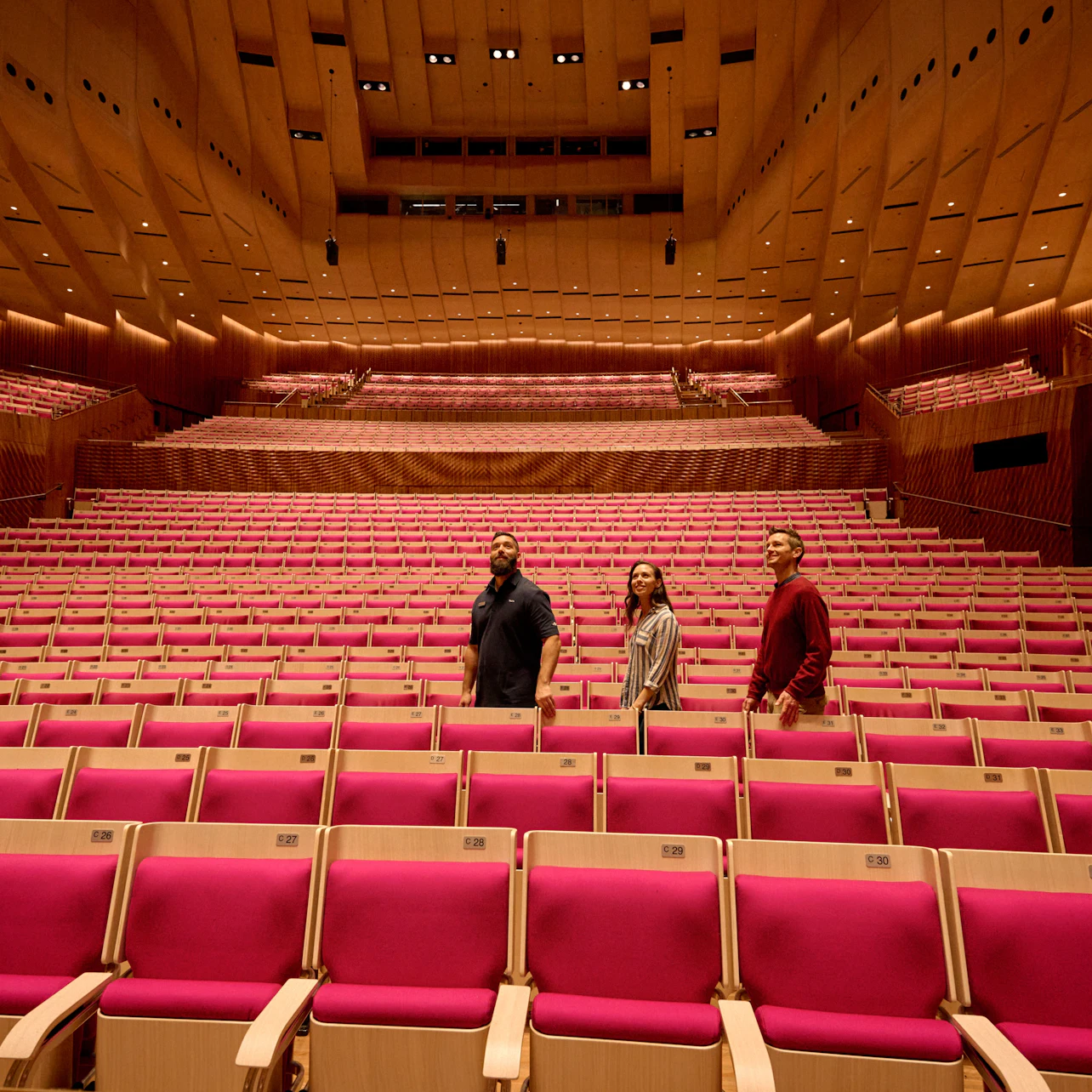 The Official Sydney Opera House 1-Hour Guided Tour in Sydney β Tiqets