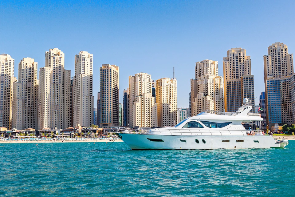 Mesmerizing Marina views that leave you breathless. 🌆✨ #MarinaMagic #SpectacularScenery
