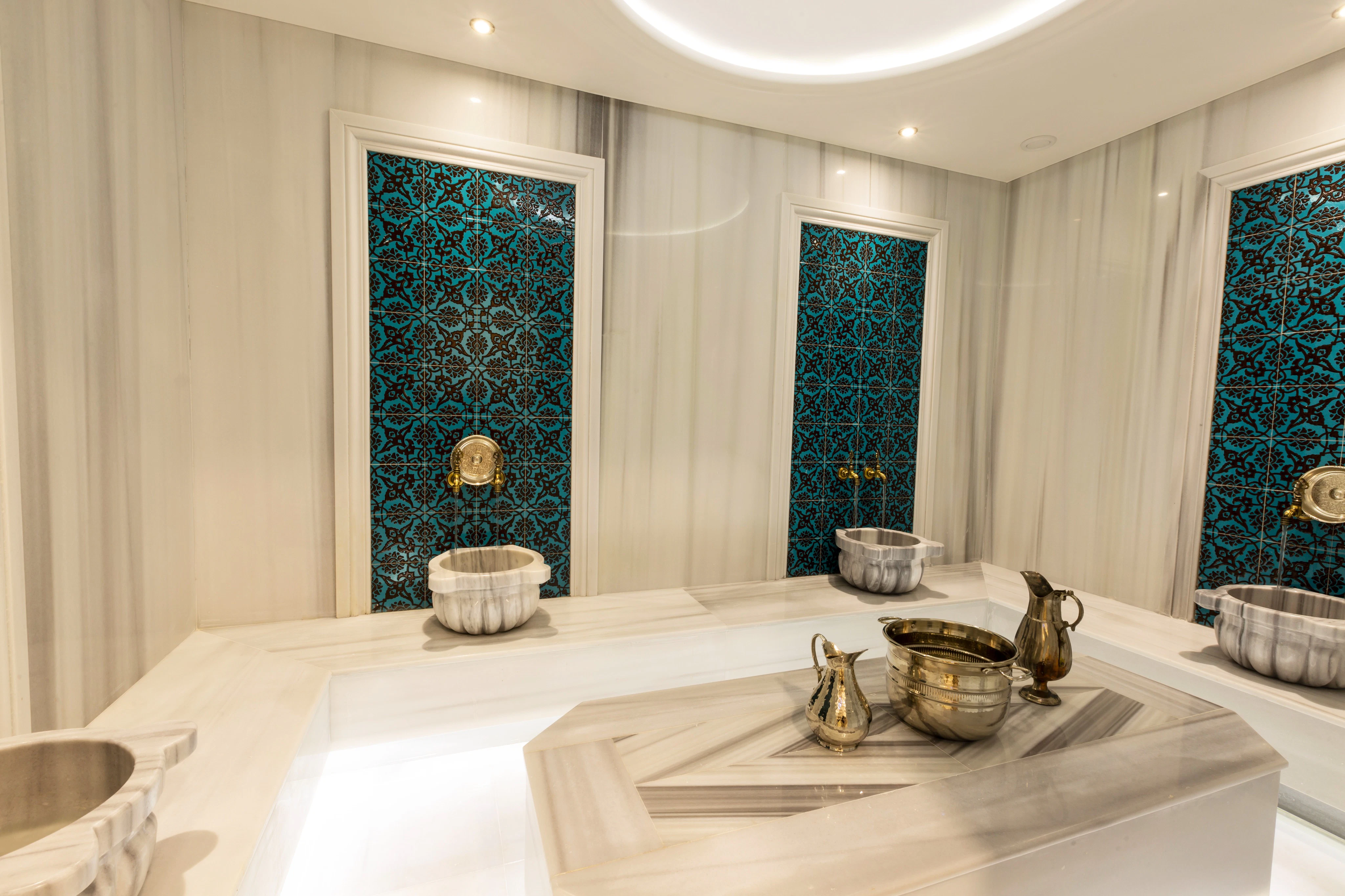 Istanbul: Turkish Bath, Spa & Massage Experience in Taksim